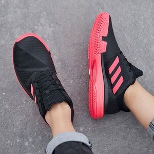 Adidas CourtJam Bounce tennis shoes Size 9